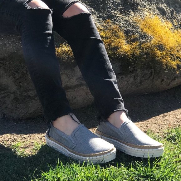 Last pair size 7.5 - Picture 4 of 8